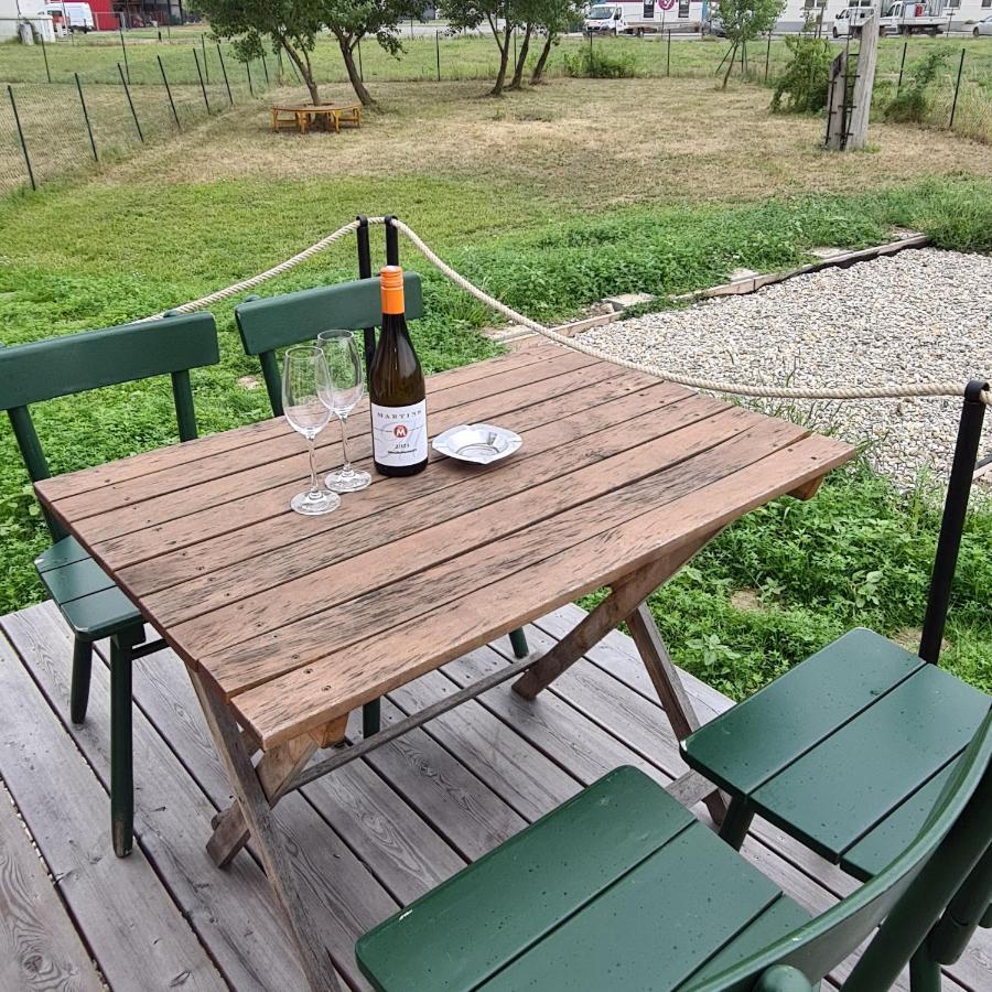 Tiny House Vila Neusiedl an der Zaya Exterior foto